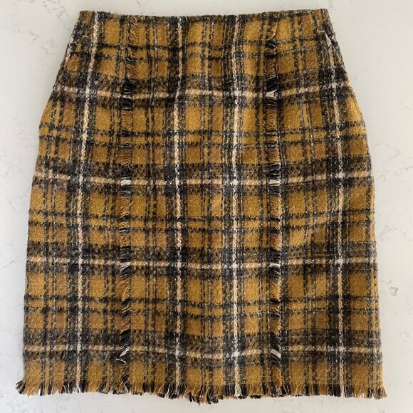 W Closet Plaid 100% Polyester Lined Mini Skirt w Fringe Detail Gold Blk Sz XS/S - Picture 5 of 14